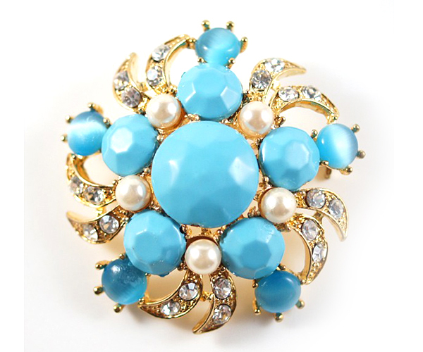 Facet acryl stone and crystal flower brooch