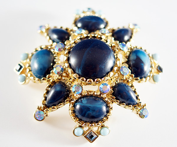 Luxury crystal and stone flower brooch