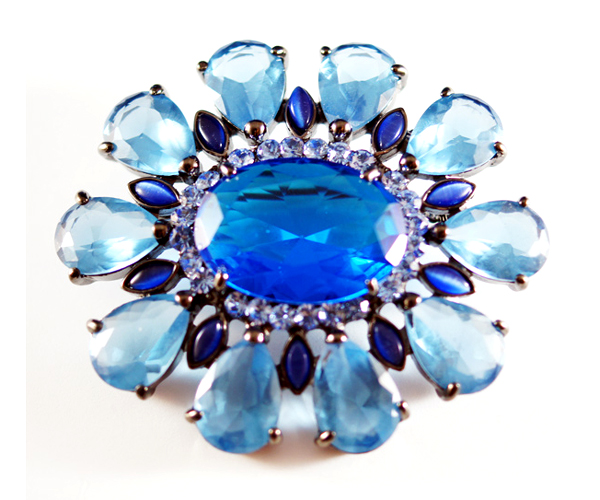 Luxury crystal and stone flower brooch