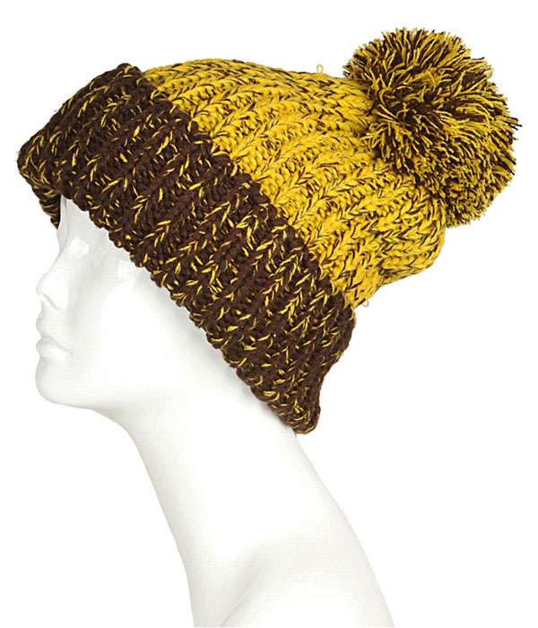 Two tone pom winter hat