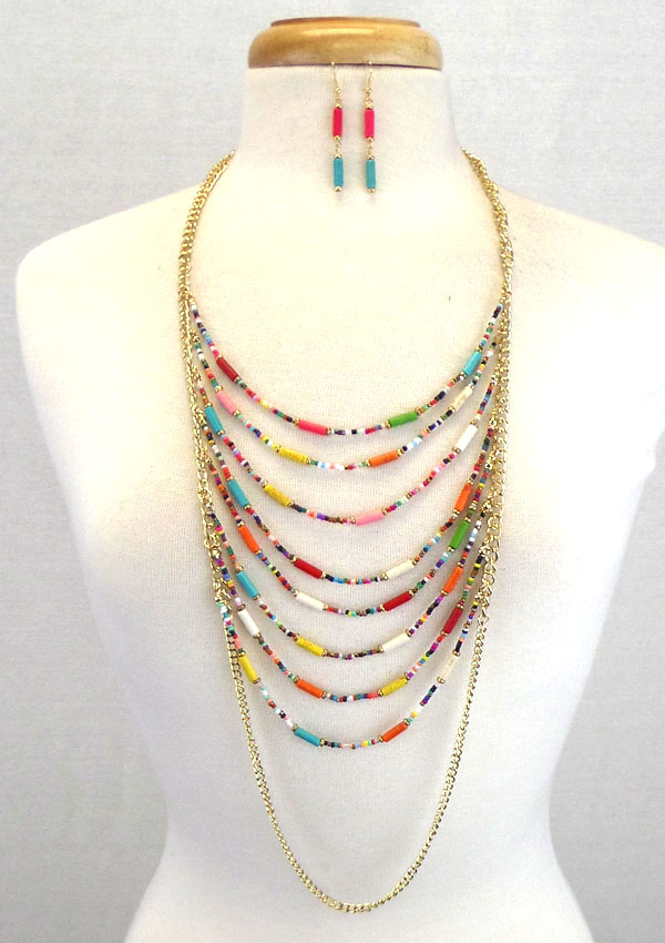 Multi color layer necklace set