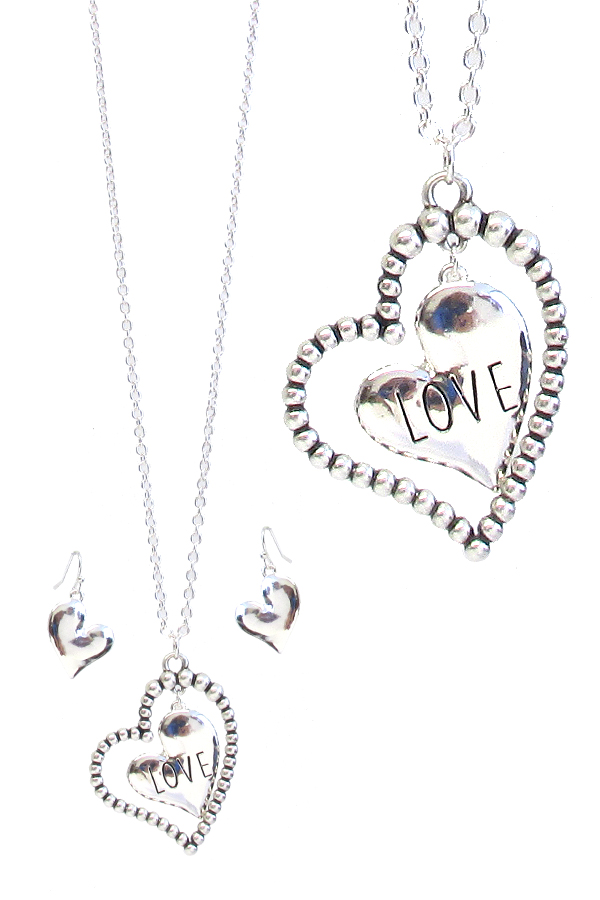 HEART PENDANT NECKLACE SET - LOVE