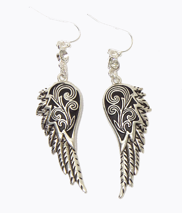 Tailored angel wing earring