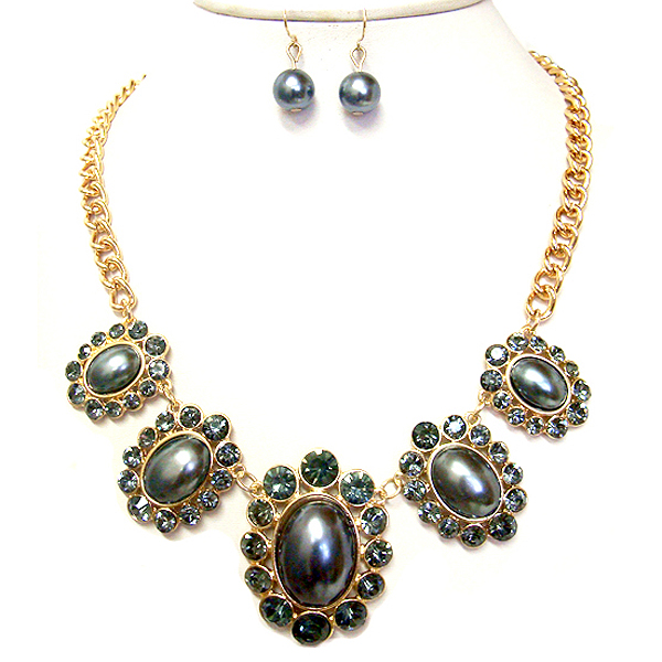 Crystal deco multi flower link necklace earring set
