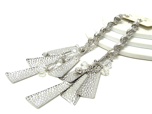 MULTI CHAIN FASHION WISTED METAL DROP CRYSTAL GLASS AND HAMMERED TRIANGLE METAL DROP EARRING 