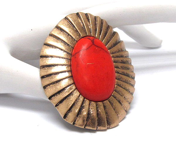 Extra large natural oval stone stretch ring