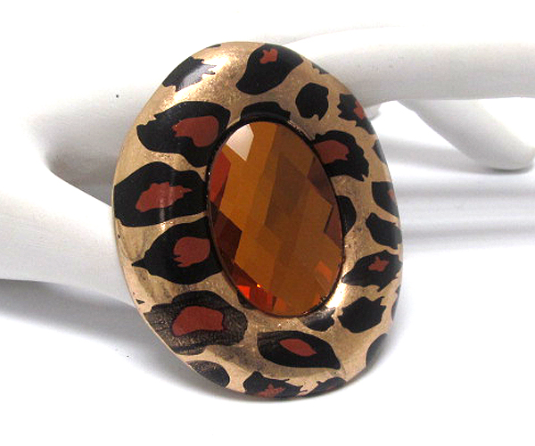 Extra large animal pattern stretch ring