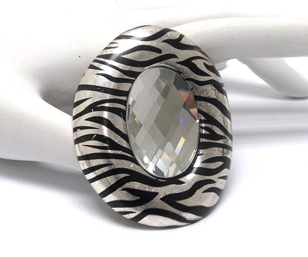 Extra large animal pattern stretch ring