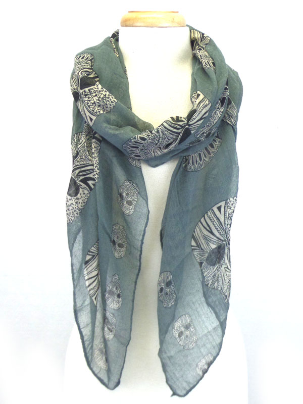 Skull print scarf 