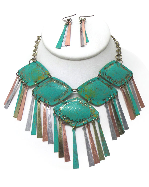 Vintage rustic tri tone metal drop necklace set
