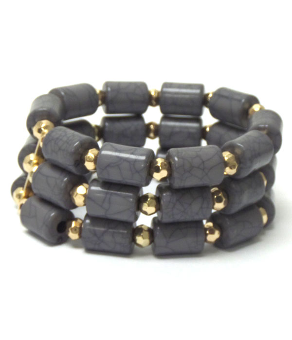 Three layer acrylic beads stretch bracelet