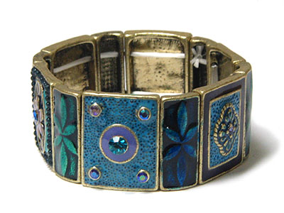 Antique style crystal on epoxy heavy meal disk link stretch bracelet 