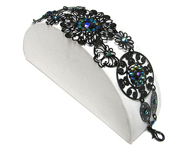 Crystal stud metal filigree disk link bracelet