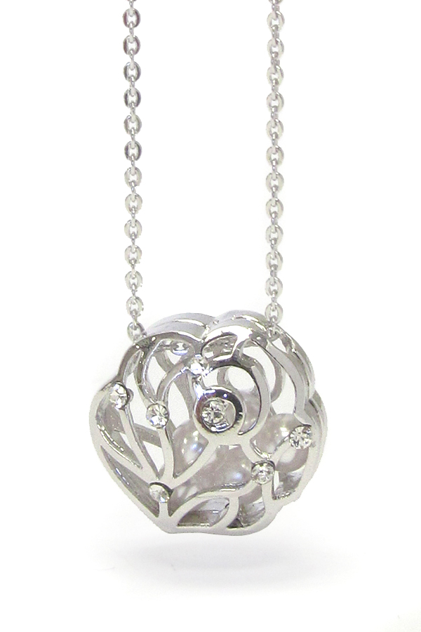 Made in korea whitegold plating crystal and floating fresh water pearl flower pendant necklace