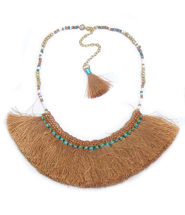 THREAD TASSEL AND SEEDBEAD BIB NECKLACE