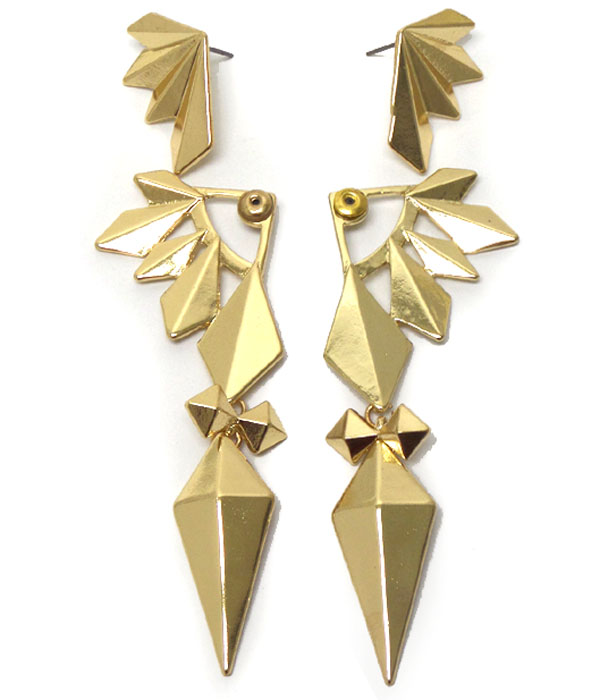 Post geometric shap earrings