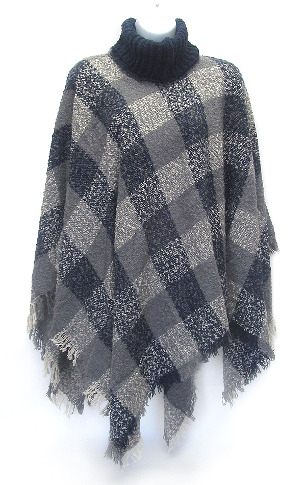 Turtleneck and plaid pattern poncho - 430 g