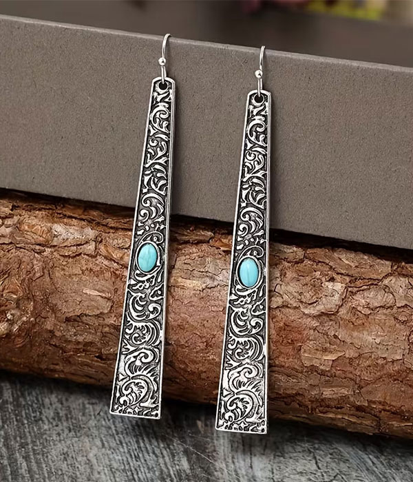 Vintage bar earring