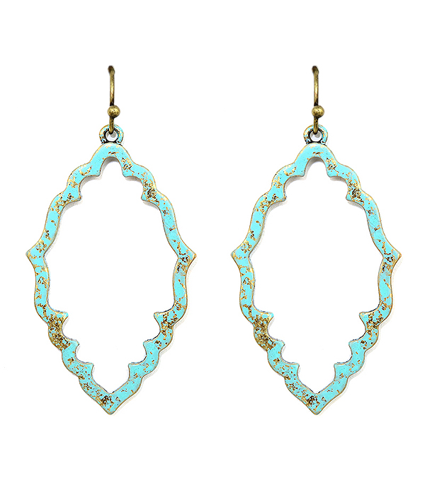 VINTAGE PAINT METAL EARRING