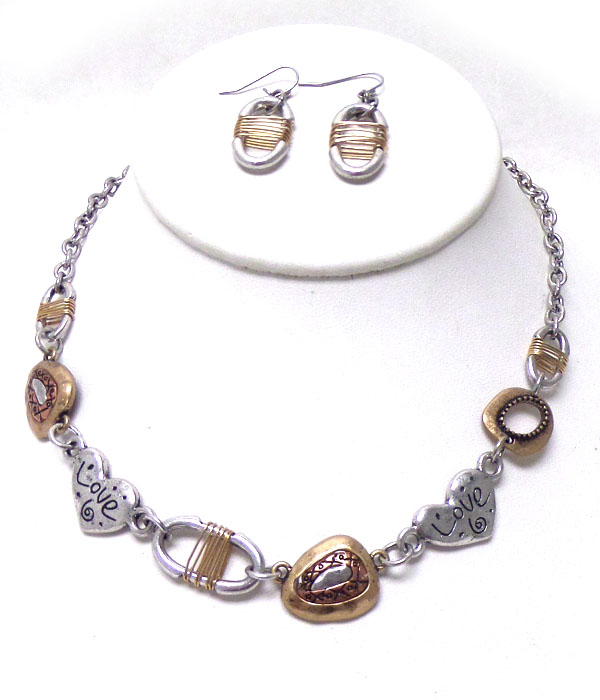 Linked hearts and shapes necklace set 