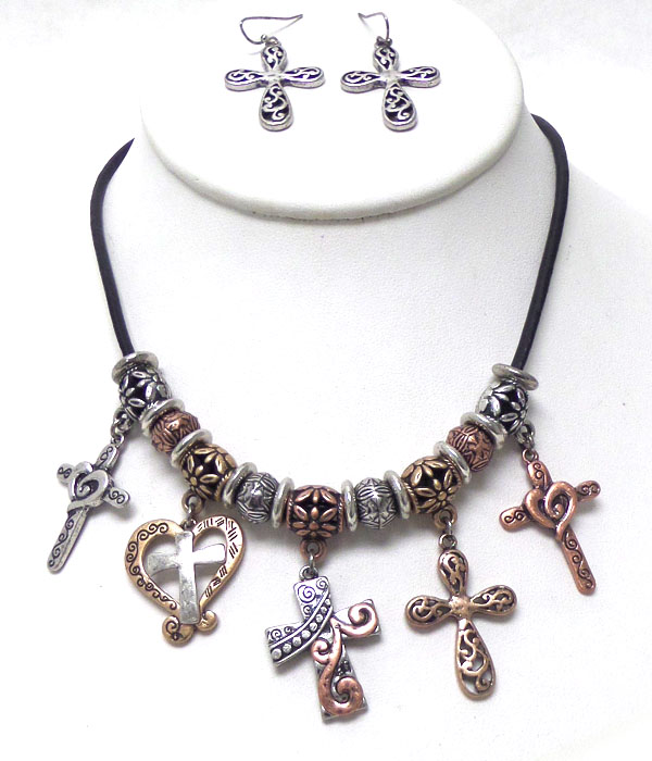 Metal cross and hears necklace set