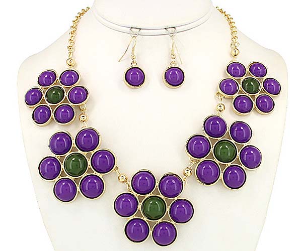 Shiny acrylic stone deco multi flower link necklace earring set