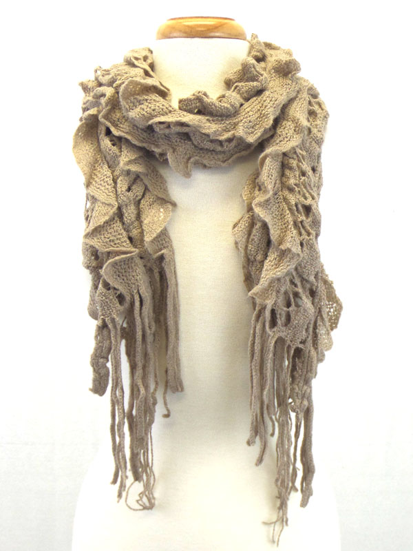 Ruffles muffler scarf