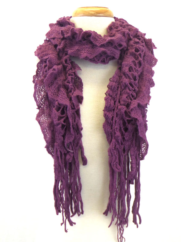 Ruffles muffler scarf