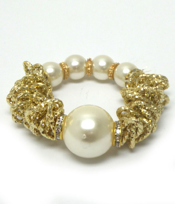 Metal and pearl bracelet 