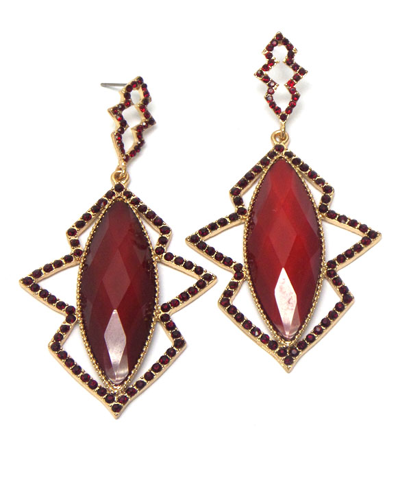 FACET STONE CENTER AND CRYSTAL EDGE DROP EARRING