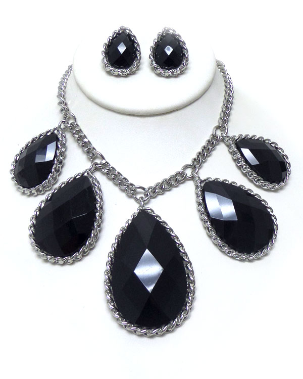 Facet teardrop stone dangle necklace set