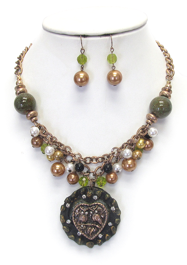 VINTAGE OWL PENDANT AND PEARL DANGLE NECKLACE SET