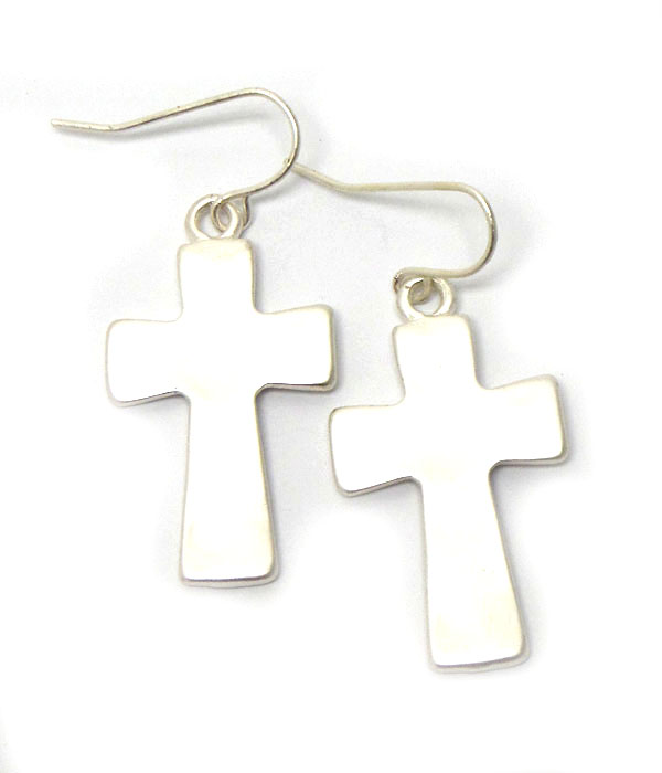 Hammer texture cross fish hook earrings