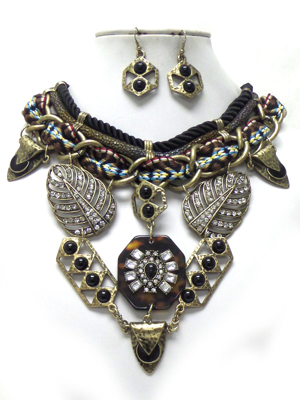 Tribal style design metal necklace set