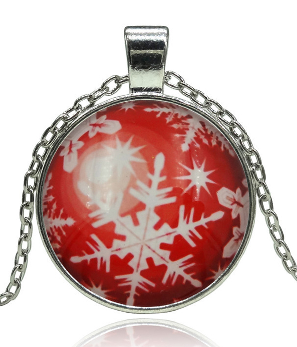 Snowflake cabochon necklace