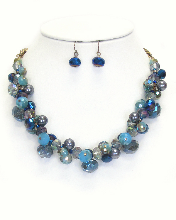 Genuine glass bead and pearl mix necklace set