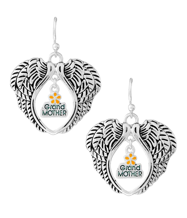 Grand mother theme angel wing earring