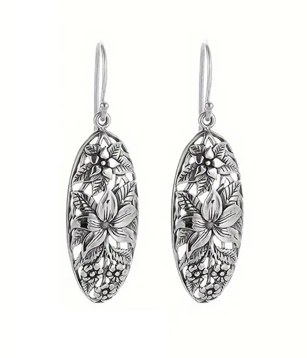 Flower carved oval earring