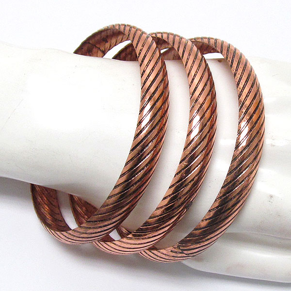 Textured metal bangle bracelet set of 3
