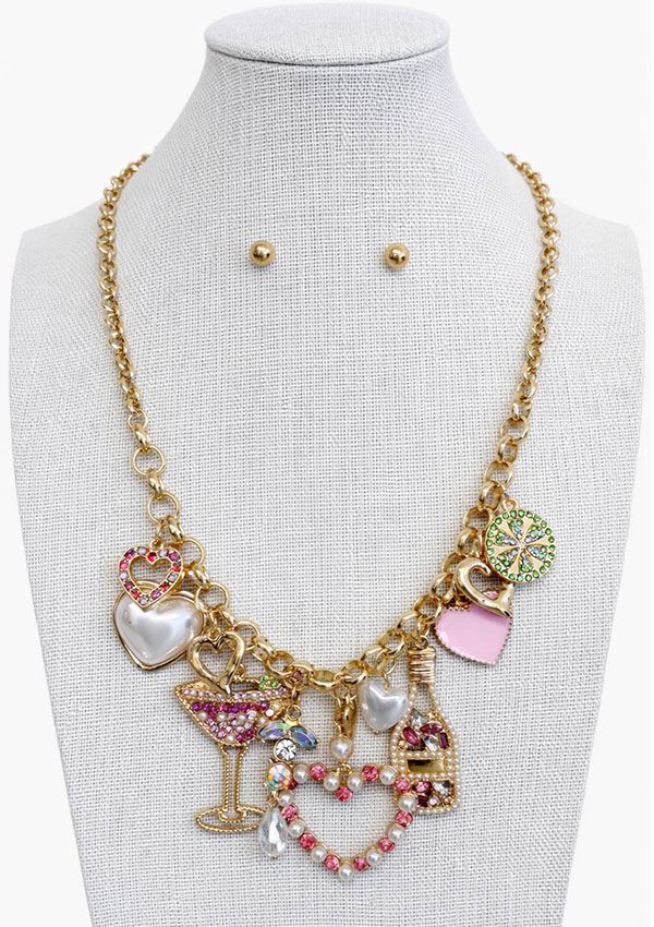 Multi charm pendant chain necklace - heart cocktail