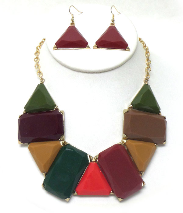 Multi shape resin necklace set