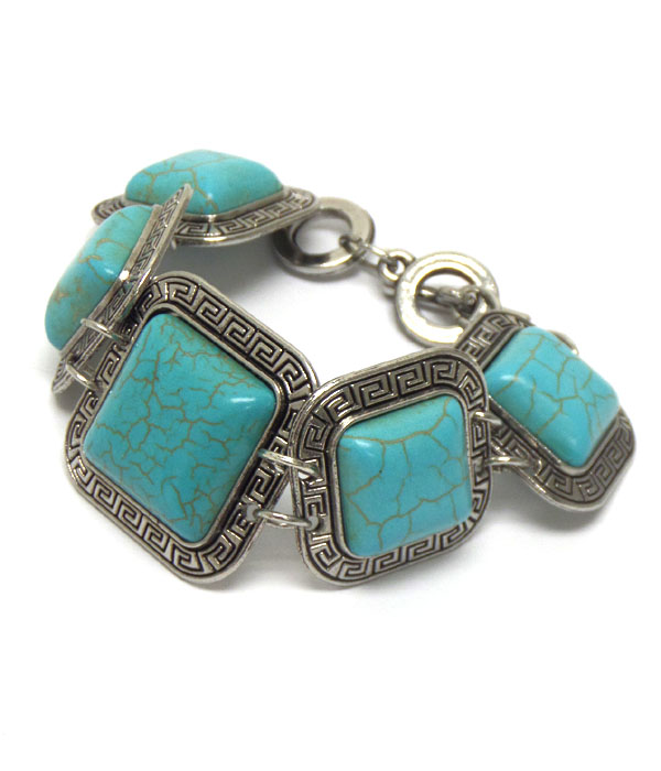 Turquoise stone bracelet 