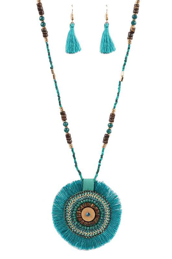 SEED BEAD AND THREAD TASSEL ROUND PENDANT LONG NECKLACE SET