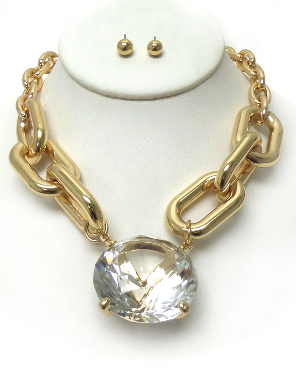 Post top stylist crystal with metal chain necklace set 