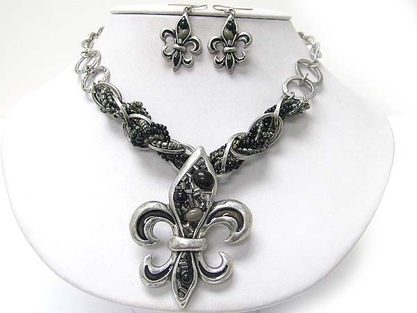 Mixed beads and stone deco fleur de lis pendant multi seed beads and chain braided necklace earring set
