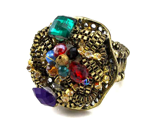 Acryl and metal box chain deco stretch ring