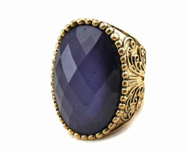 Facet acryl oval stretch ring