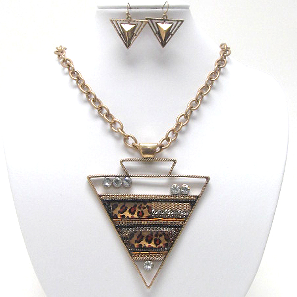 Crystal metal and acryl modeen achitectural triangle medallion necklace earring set
