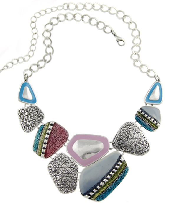 Epoxy and scratch metal mix link necklace