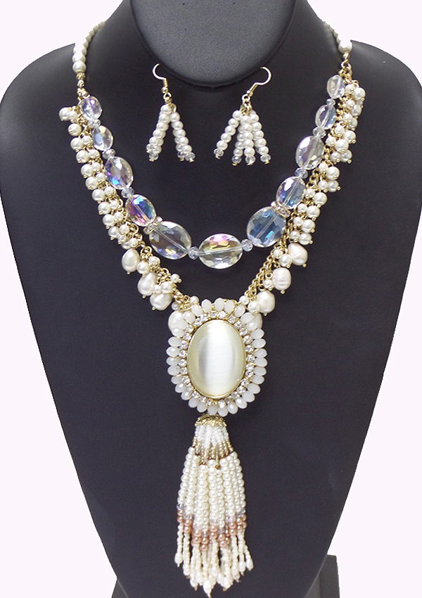 Boutique luxury semi precious stone and fresh water pearl deco necklace set